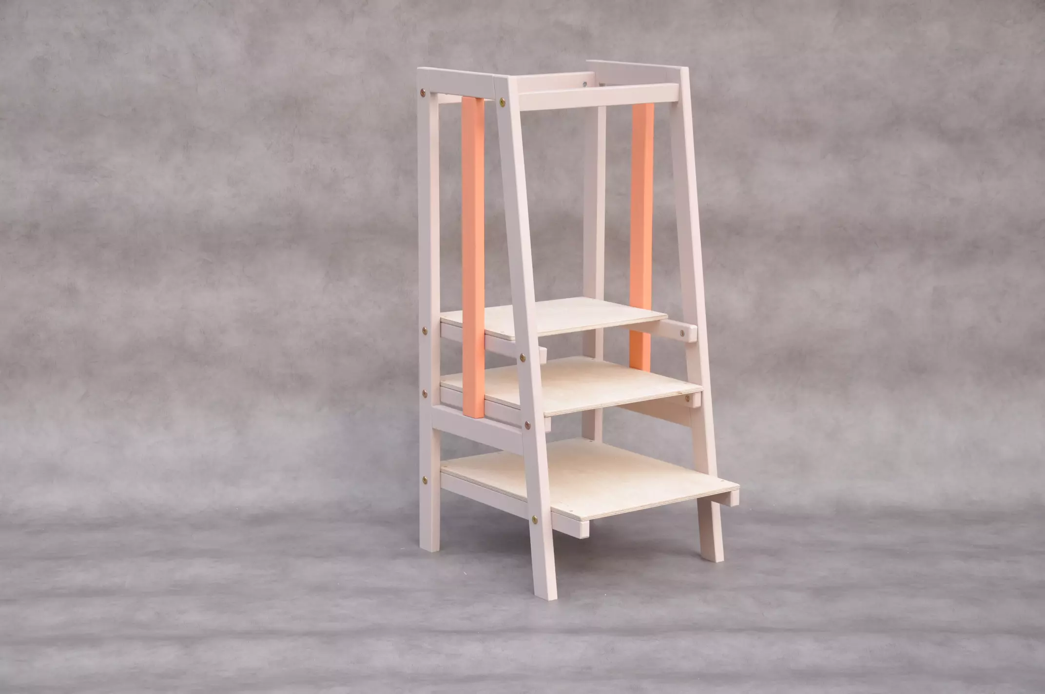 Paras oppimistorni lahjaksi Stripe beige mandariini – kiinteä, 360° turvakaide, CE-sertifioitu, FSC-mänty.