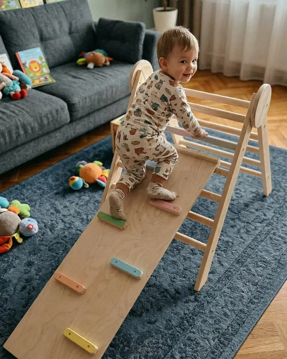 Barin Toys review van het Houten Cirkel peuter klimrek voor binnen