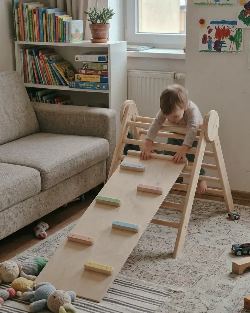 Barin Toys review van het Houten Cirkel peuter klimrek voor binnen van Sanne